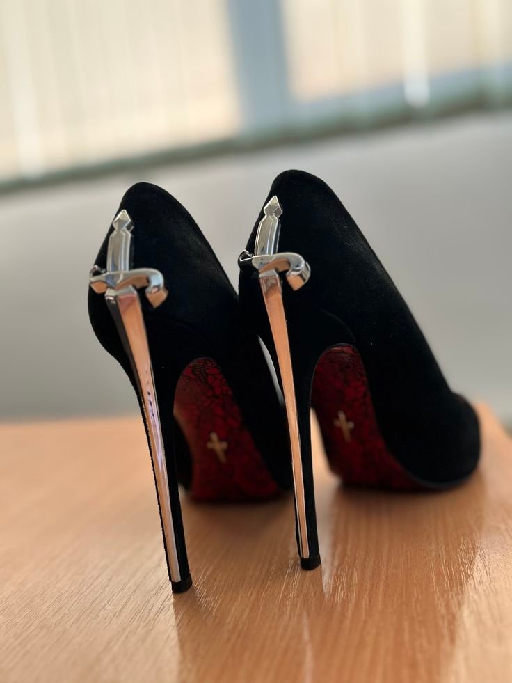 Buy Cesar_e Paciot_tii Lady Blade Heels - Image 6