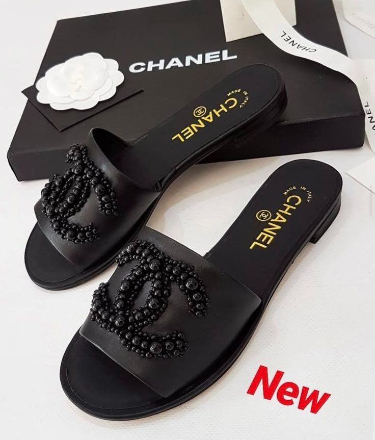 Buy Chan_ell Pearl CC Logo Flat Slides