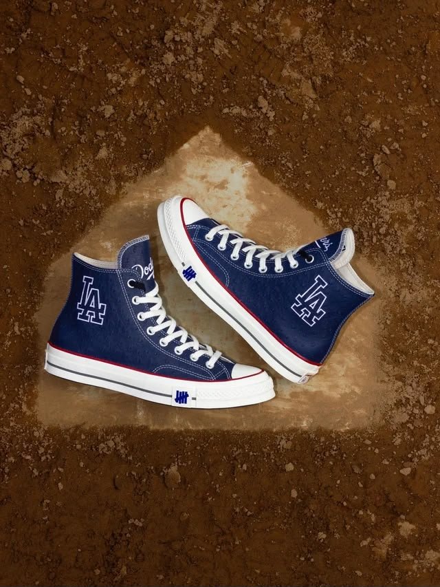 Buy Conver_see Chuck 70 Undefeated LA
