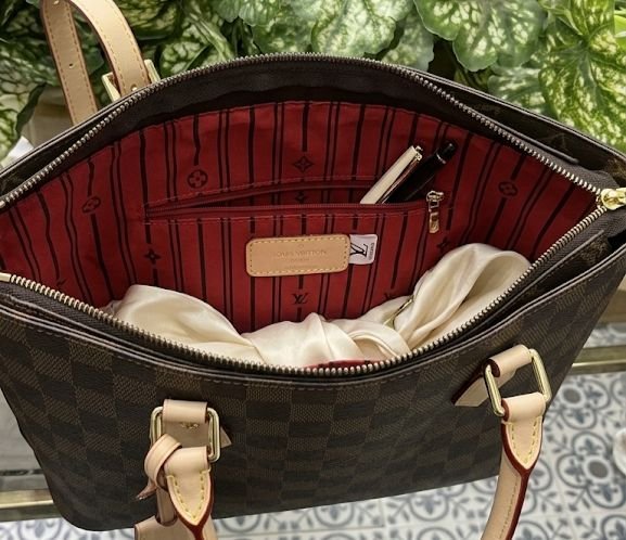 Buy LV Piano Monogram Tote Bag Online - Image 2