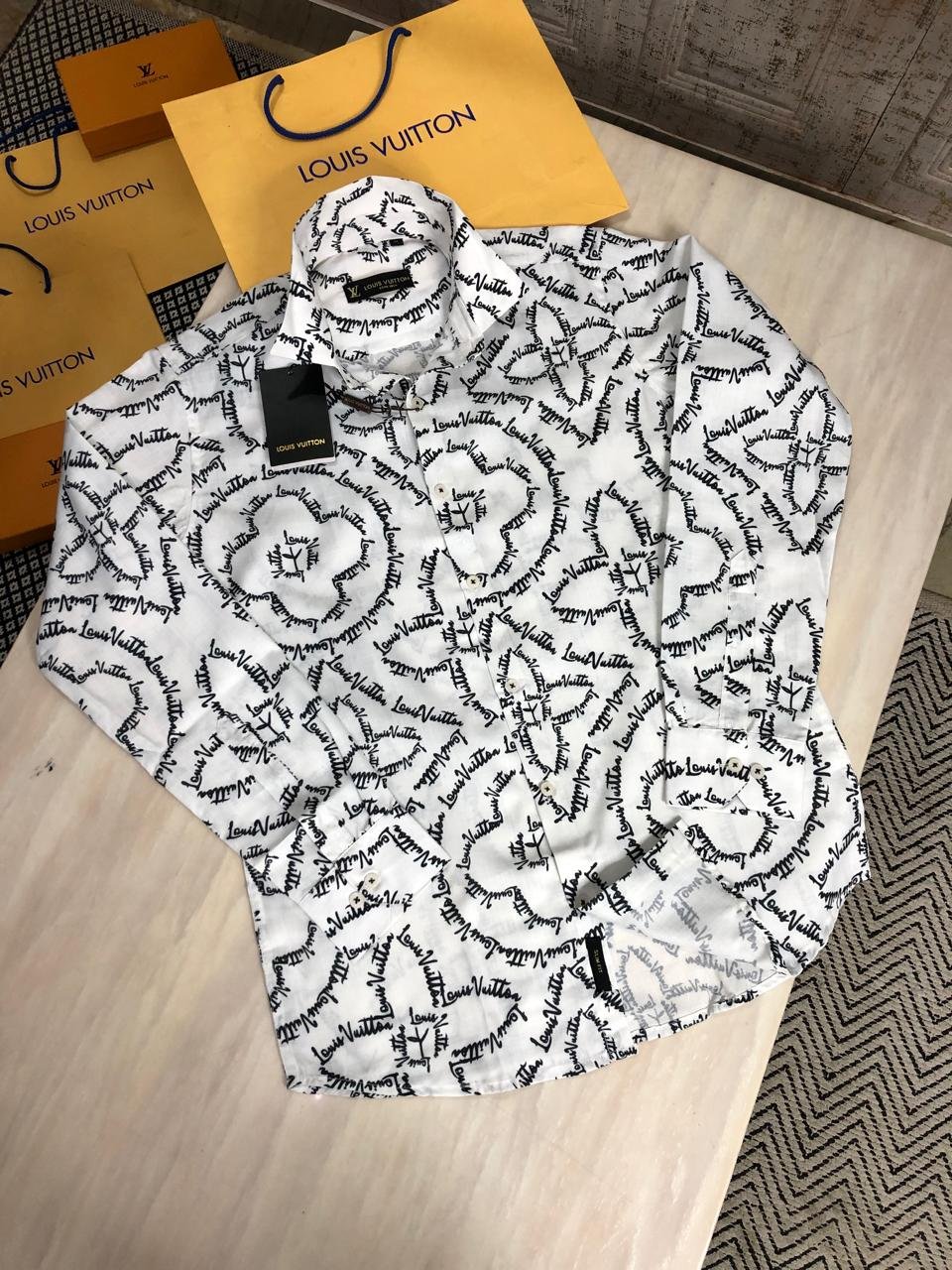 Buy Loui_s Vuitt_onn Exclusive Store Now - Image 9