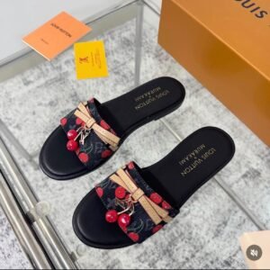 Buy Loui_s Vuitt_onn Murakami Lily Flat