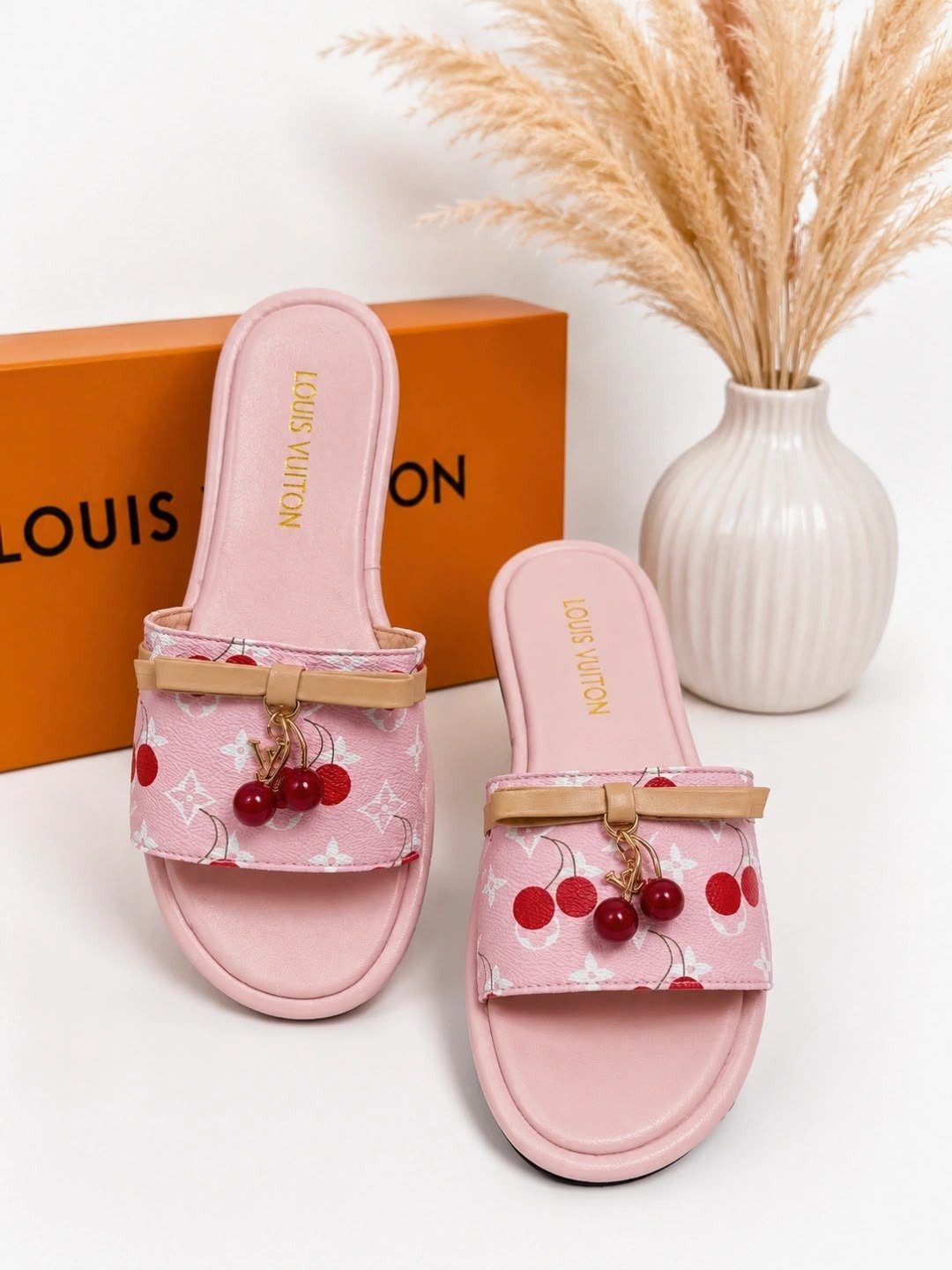 Buy Loui_s Vuitt_onn Murakami Lily Flat - Image 3