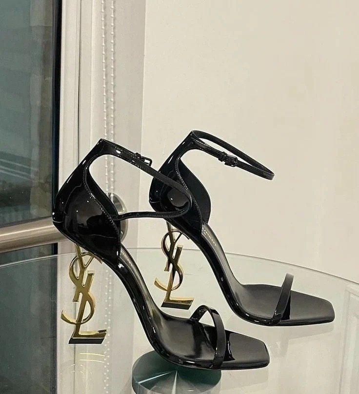 Buy Sain_t Laure_ntt Heels Back in Stock