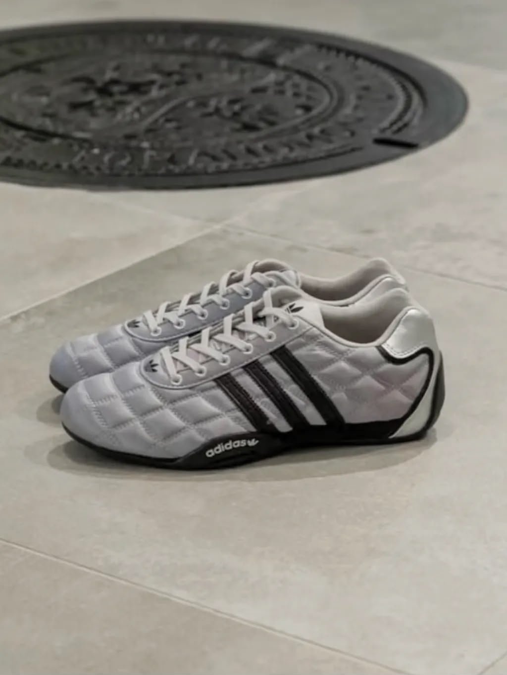 Buy Adid_ass Adiracer Low Silver Shoes - Image 7