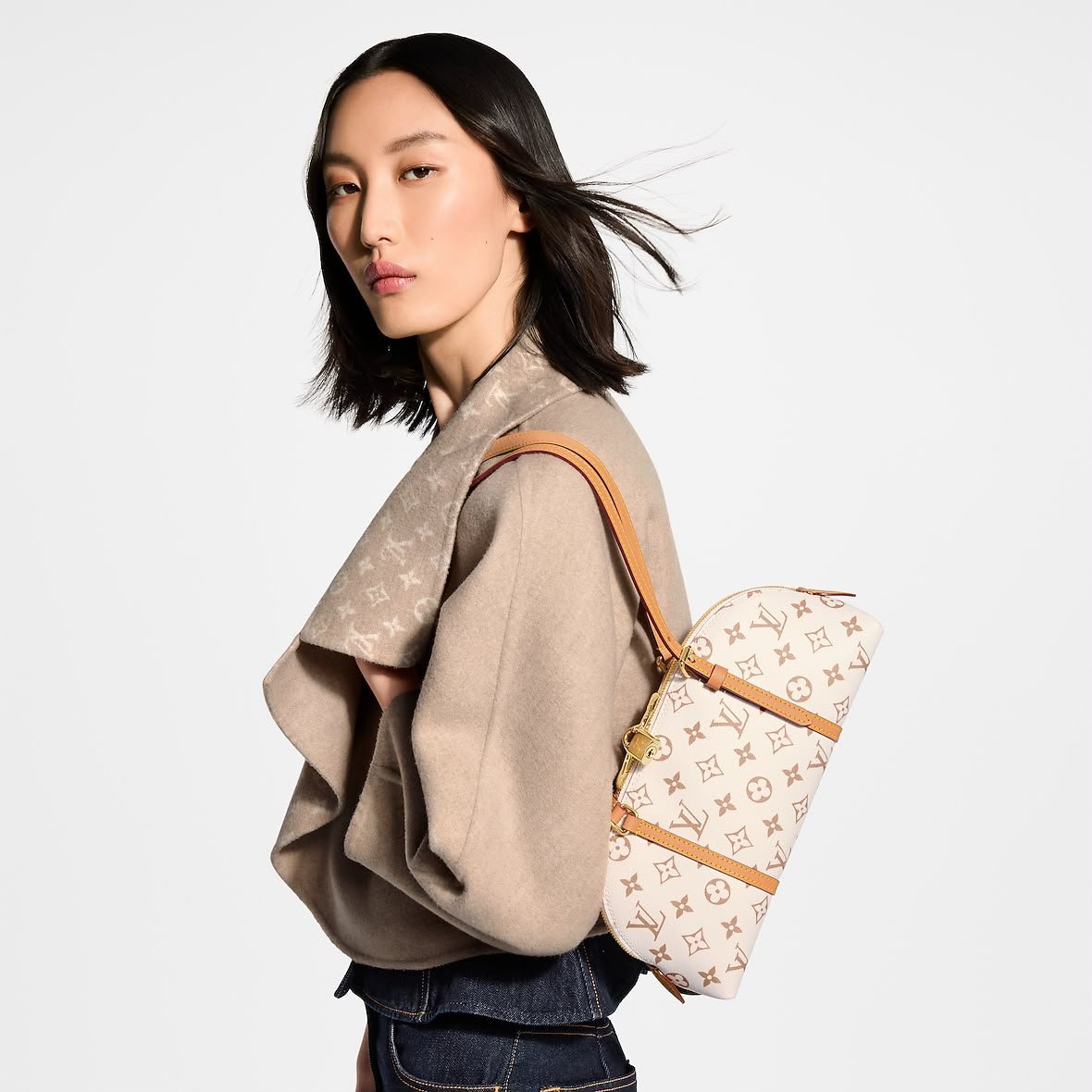 Buy LV Squire East West Shoulder Bag New - Image 3