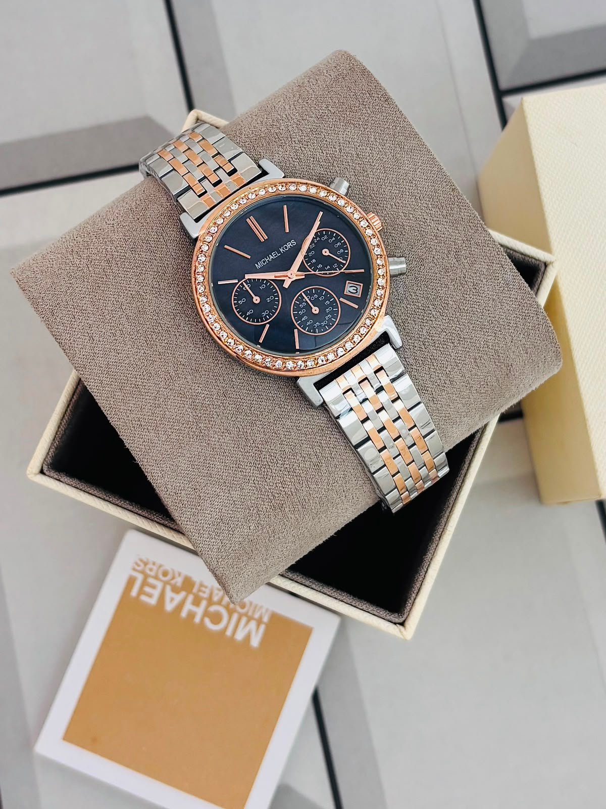 Buy M_K Ladies Watch Premium Style Now - Image 4
