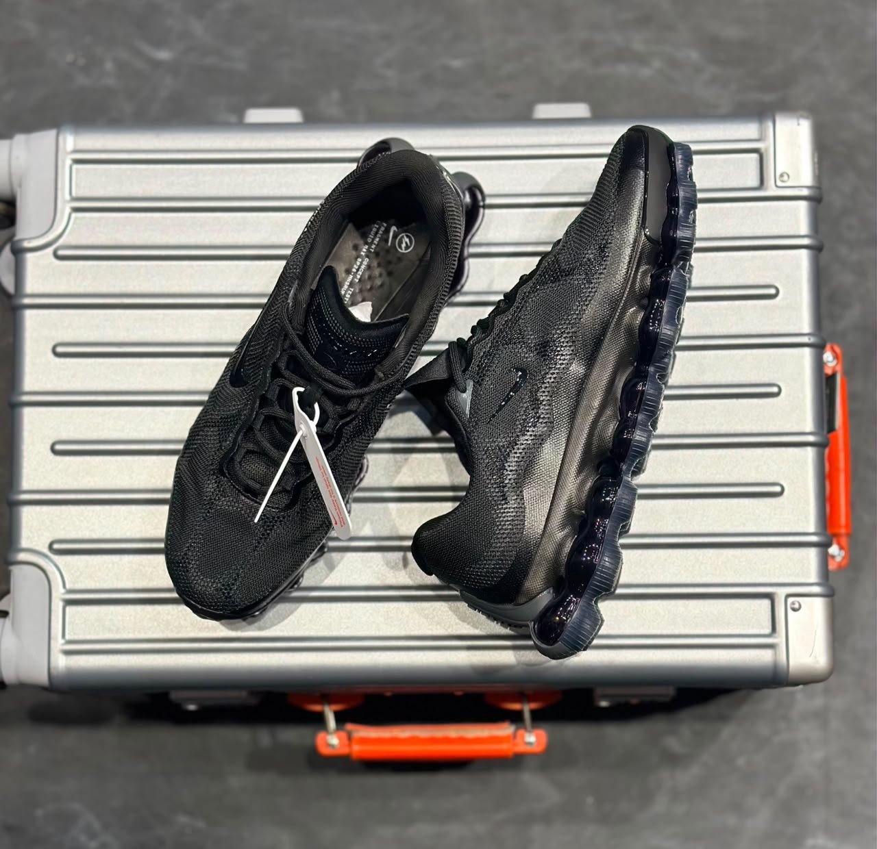 Buy Ni_kee Air Liquid Max Triple Black - Image 8