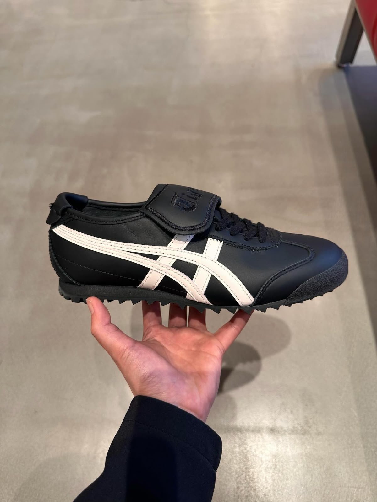 Buy Onitsuk_a Tig_err Mexico Golf Black Men 66s - Image 9