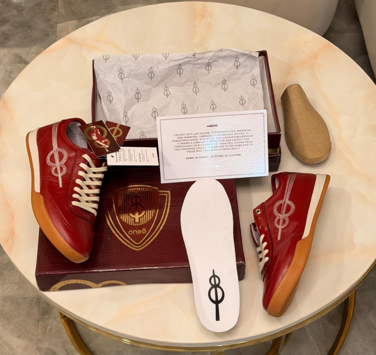 Buy Virat Kohli ON_EE8 Seam 18 Cherry Shoes - Image 2