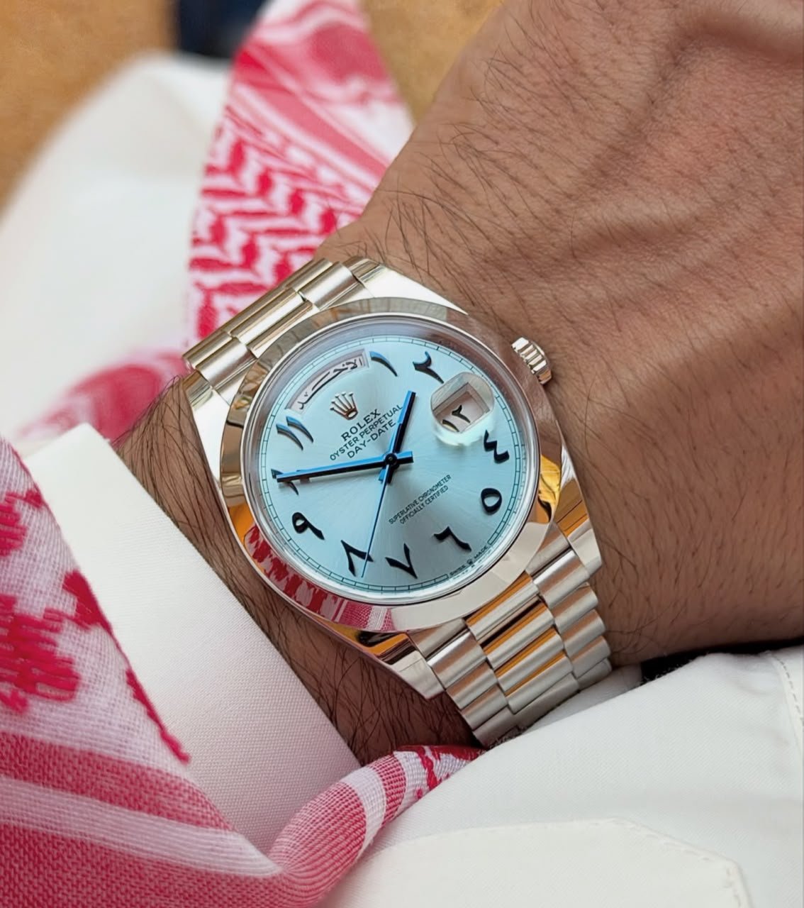 Buy Rol_exx Day-Date Arabic Dial Online - Image 3