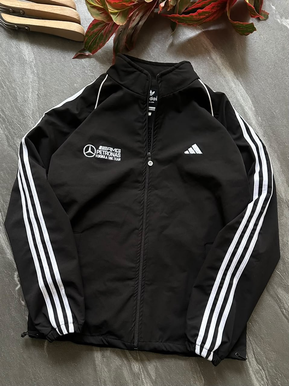 First Copy Adidas Terry Crush Windsitter
