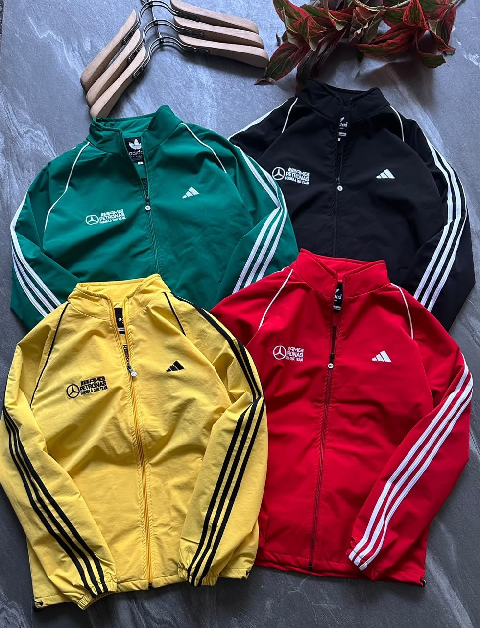 First Copy Adidas Terry Crush Windsitter - Image 2
