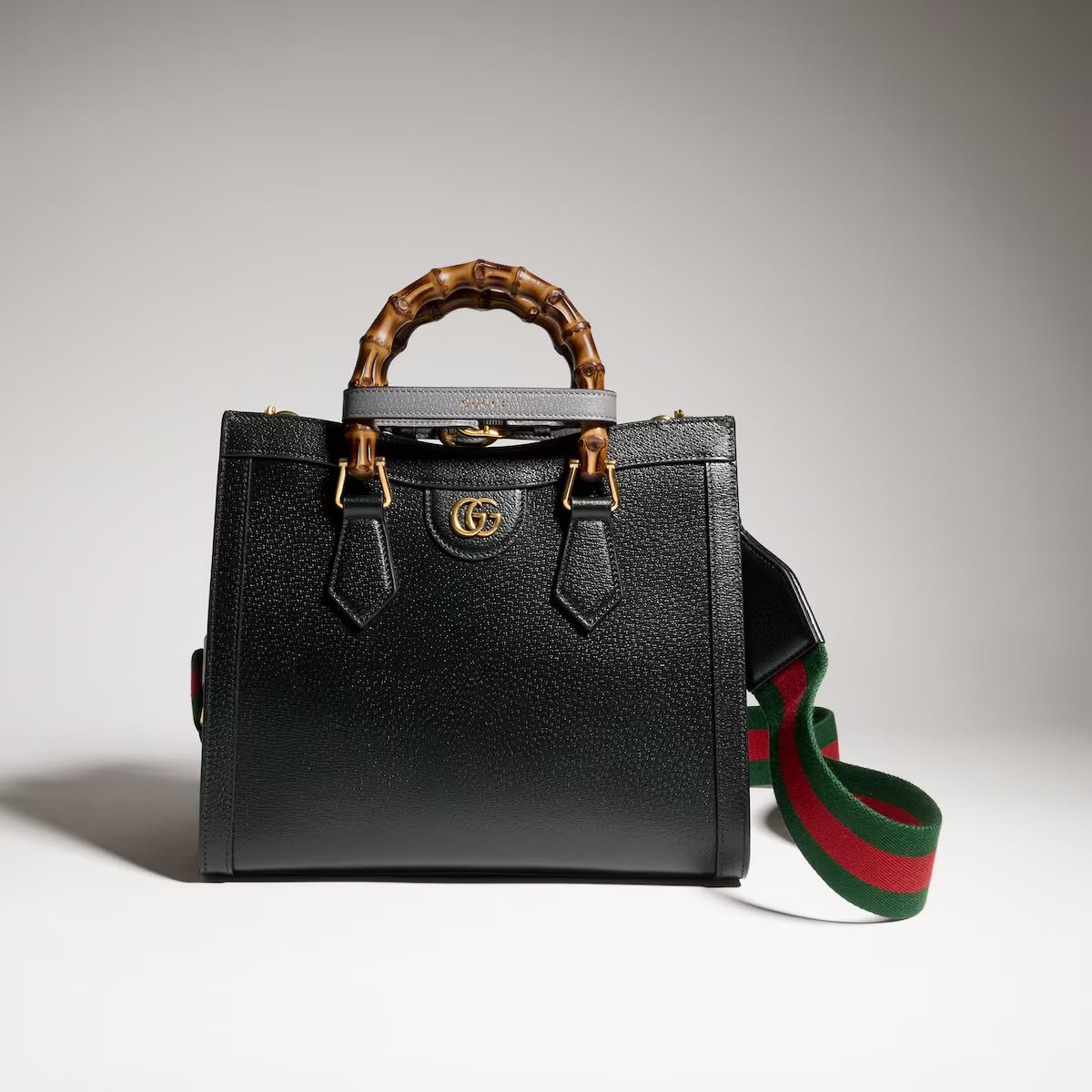 First Copy Gucci Diana Medium Tote Bag - Image 2