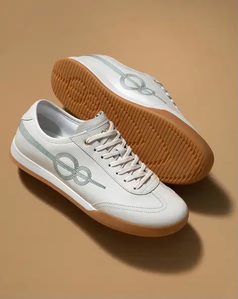 First Copy Virat Kohli On_ee8 White Sneakers for Men